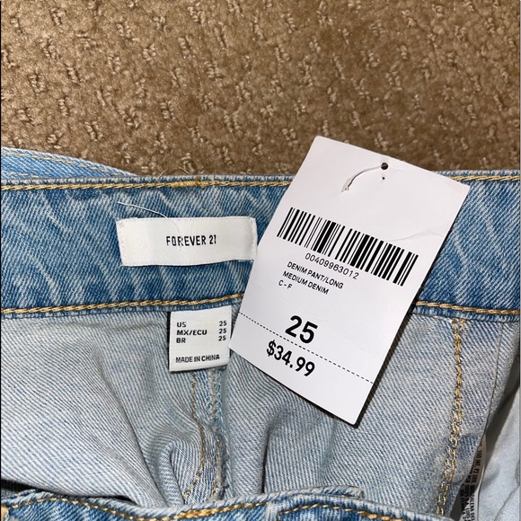 Forever 21 Carpenter-Style Denim Jeans - Picture 5 of 6
